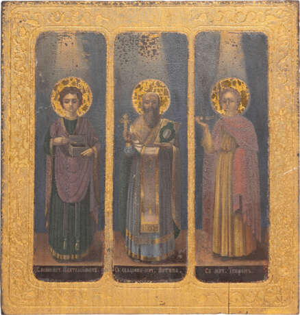 FROM THE POSSESSION OF HIS EXCELLENCE SERGEY ALEXANDROVITCH SHATILOV: A DATED ICON SHOWING STS. PANTELEIMON, ANTIPAS AND TRYPHON - Foto 1