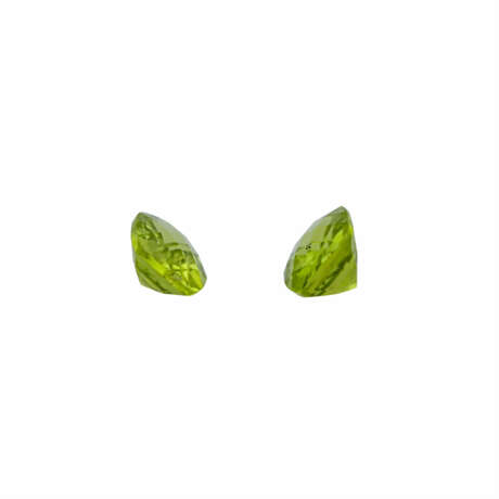 Konvolut 2 Peridots von 4,28 ct - фото 2