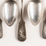 A COLLECTION OF 36 PIECES OF CUTLERY - photo 2