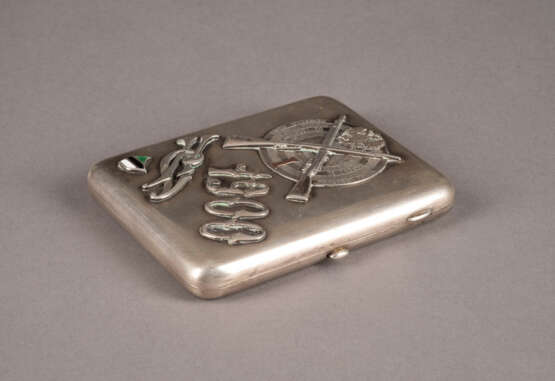 A SILVER CIGARETTE CASE: SHOOTING COMPETITION OF THE 92ND INFANTRY OF PETSCHERSK - фото 2