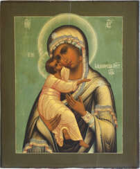 A FINE ICON SHOWING THE VLADIMIRSKAYA MOTHER OF GOD