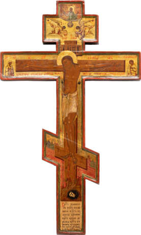 A CRUCIFIX SHOWING THE CRUCIFIXION, CHRIST CARRYING THE CROSS, THE DEPOSITION FROM THE CROSS AND THE ENTOMBMENT - Foto 2