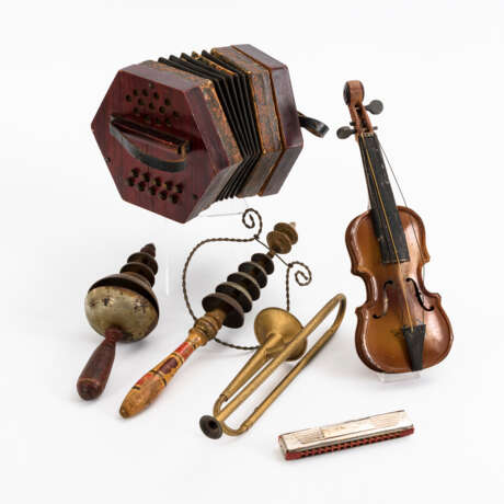 6 Musikinstrumente für Puppen oder Teddys. - photo 1