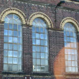 Drei große Industriefenster - фото 1