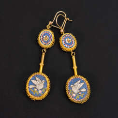 Italian pair of earrings with micro-mosaic.