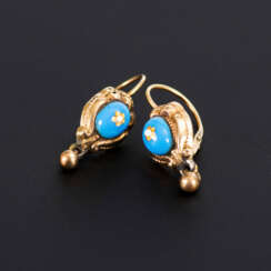 Biedermeier pair of earrings with enamel.