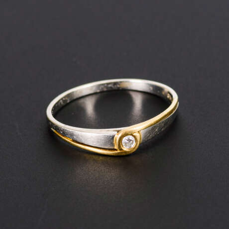 2-farbiger Ring mit Brillant. - photo 2