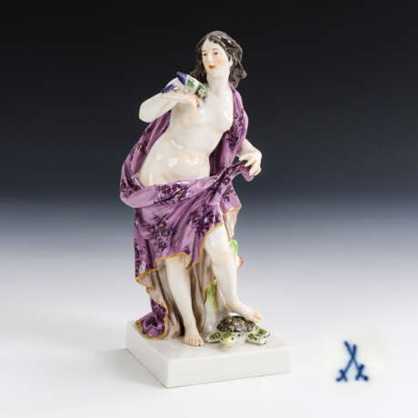 Allegorie "Das Gefühl". Meissen. - photo 1