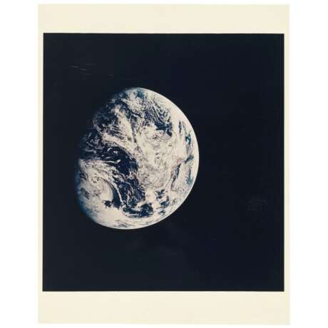 FIRST HUMAN-TAKEN PHOTOGRAPH OF THE PLANET EARTH - photo 2