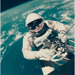 FIRST US SPACEWALK: ED WHITE’S EVA OVER THE PACIFIC OCEAN, JUNE 3, 1965