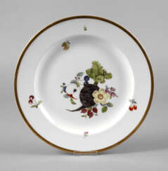 Meissen dining plates ”fruit - and-flower painting”