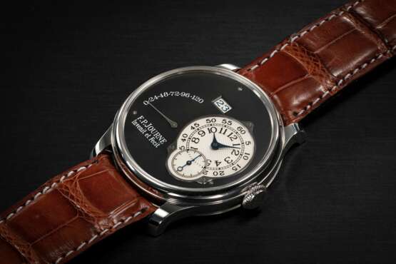 F.P. JOURNE, OCTA RESERVE DE MARCHE BLACK LABEL EDITION, A PLATINUM AUTOMATIC WRISTWATCH - photo 1