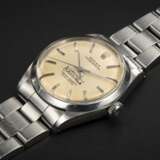 ROLEX, OYSTER PERPETUAL REF. 1002, A STEEL AUTOMATIC WRISTWATCH WITH SIGNATURE OF SHEIKH ABDULLAH AL-JABER AL-SABAH - Foto 1