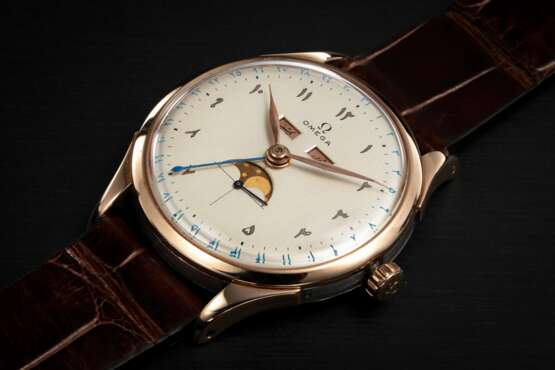 OMEGA, COSMIC REF. 2606-8, A TWO TONE TRIPLE CALENDAR MOON-PHASE MADE FOR IRAN - Foto 1