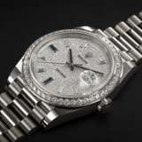 ROLEX, DAY-DATE 40 REF. 228349RBR, A GOLD, DIAMOND AND SAPPHIRE AUTOMATIC WRISTWATCH - фото 1