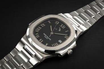 PATEK PHILIPPE, NAUTILUS REF. 3710/1, A STEEL AUTOMATIC WRISTWATCH WITH POWER RESERVE