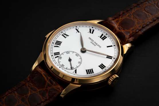 PATEK PHILIPPE, REF. 3979J, AN AUTOMATIC GOLD MINUTE REPEATING WRISTWATCH - photo 1