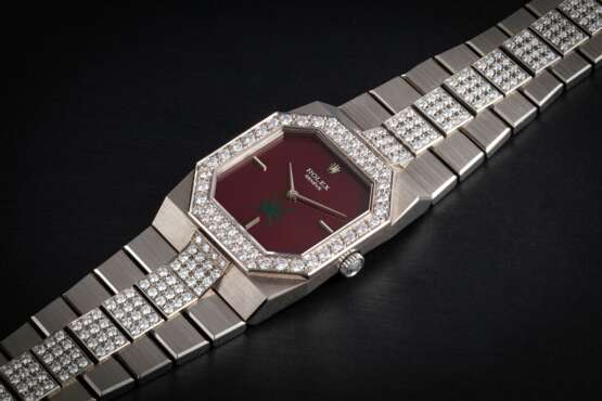 ROLEX, CELLINI REF. 4652, A GOLD AND DIAMOND-SET WRISTWATCH MADE FOR THE SULTANATE OF OMAN - Foto 1