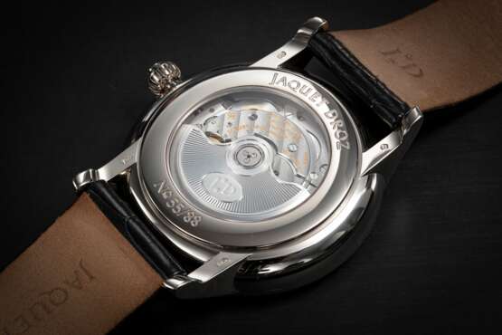 JAQUET DROZ, GRANDE SECONDE, A LIMITED EDITION GOLD AUTOMATIC WRISTWATCH WITH ENAMEL DIAL - photo 2