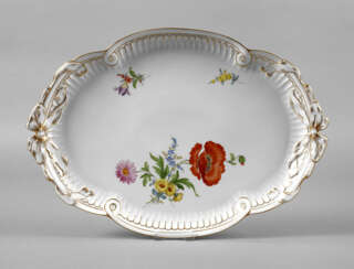 Meissen Tablett ”Blume 4”