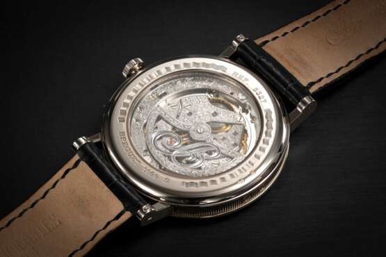 BREGUET, CLASSIQUE REF. 5327, A GOLD AUTOMATIC PERPETUAL CALENDAR WRISTWATCH - фото 2