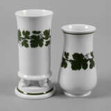 Meissen zwei kleine Vasen Weinlaubdekor - Foto 1