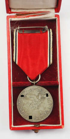 Medaille zur Erinnerung an den 13. März 1938, im Etui. - Foto 2