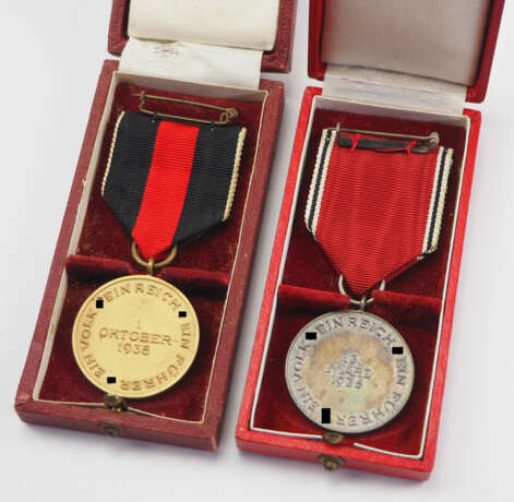 Medaille zur Erinnerung an den 13. März / 1. Oktober 1938, im Etui. - Foto 2