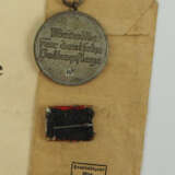 Medaille für deutsche Volkspflege, mit Verleihungstüte und Urkunde für einen Kreisobmann der NSKOV in Hutthurm. - фото 2