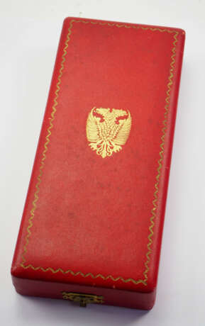 Albanien: Skanderbeg Orden, 1. Modell (1925-1939), Komtur Satz, im Etui. - photo 6
