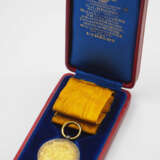 Niederlande: Hausorden von Oranien, 2. Modell (1908-1969), Verdienstmedaille, in Gold, im Etui. - Foto 1