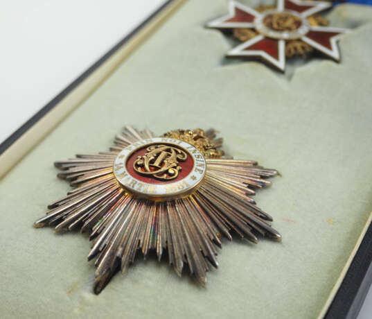 Rumänien: Orden der Krone von Rumänien, 2. Modell (1932-1947), Großoffiziers Satz, im Etui. - фото 2