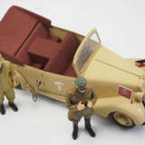 Schuco: Mercedes Benz 170V Cabrio - Afrika Korps mit 2 Mann. - photo 2