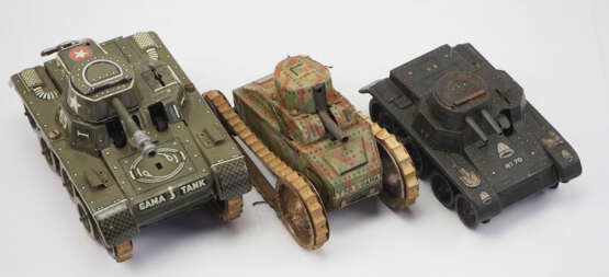 Gama: Tank / Panzer - 3 Exemplare. - photo 1