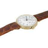 Armbanduhr: hoch attraktiver, früher, goldener "oversize" Doxa Kronendrücker-Chronograph mit Emaillezifferblatt, ca. 1920 - photo 5