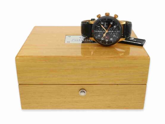 Armbanduhr: luxuriöser, limitierter Fliegerchronograph in 18K Roségold, Tutima Grand Classic Alpha UTC, No. 15/100, mit Originalbox und sämtlichen Papieren, neuwertig! - Foto 3