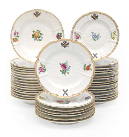 A Large Set of Plates from the St Andrew Service - photo 1