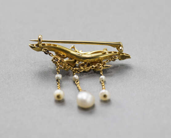 Brosche in Form eines Blattzweiges mit Perlen - Foto 3
