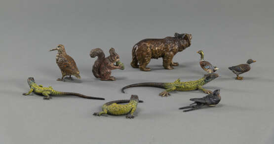 Gruppe von neun kleinen Wiener Tierbronzen - photo 2
