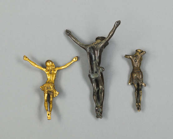 Drei Christus-Corpi aus Bronze - Foto 2