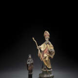 Heiliger Bischof und Miniatur-Madonna mit Kind - photo 1