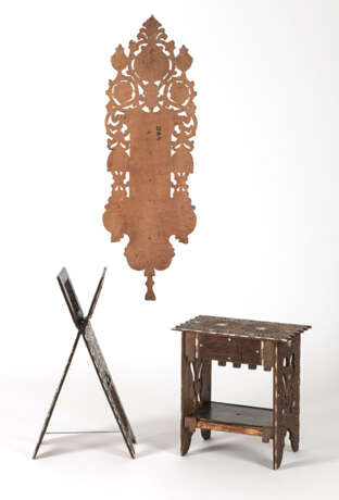 Koranständer, Kavukluk und Beistelltisch aus Holz teils kunstvoll mit Perlmutt eingelegt - Foto 3