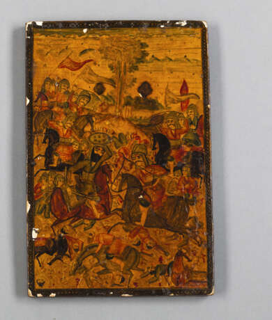Spiegel in Etui mit feiner Lackmalerei eines Herrschers mit seinem Gefolge und Palastszenen - фото 4