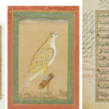 Ein Koranblatt mit Nakshi.-Schrift, 18. Jh., eine Miniatur mit Darstellung eines Falken im Mogul-Stil und ein beidseitig dekoriertes Blatt. - photo 1