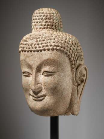 LARGE HEAD OF A SMILING BUDDHA - photo 2