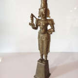 Bronzefigur auf einem Sockel, möglicherweise Kali - Foto 2
