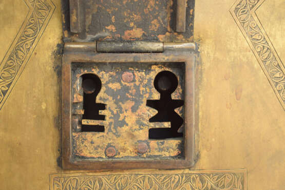 Großes Schloss aus Messing mit drei Schlüsseln und Inschrift - Foto 7