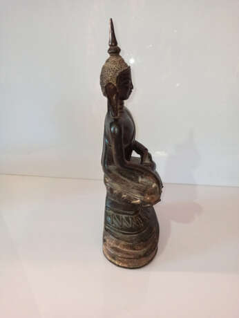 Bronze des Buddha Shakyamuni - photo 4