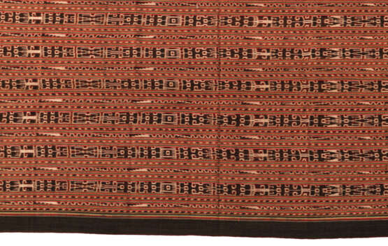 Frauenrock (bidang) aus Baumwolle mit Mustern in Streifen. Borneo - фото 2