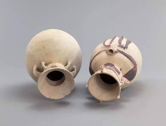 Zwei Gefäße aus Tonware, teils bemalt, Chimu, - Foto 4